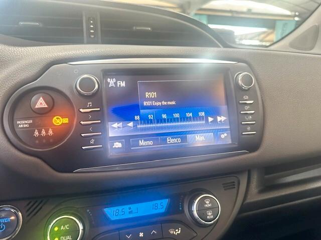 Toyota Yaris 1.5 Hybrid 5 porte Active