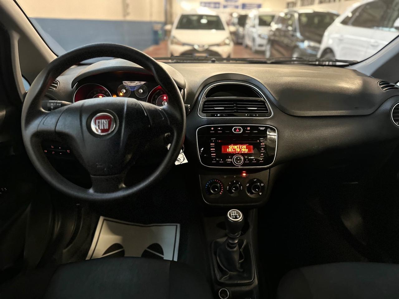 Fiat Punto 1.2/5 porte Street/2016/benz