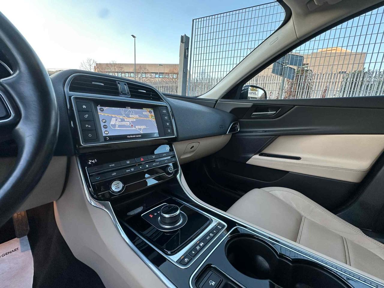 Jaguar XE 2.0 D 180 CV AWD aut. Prestige Business Edition