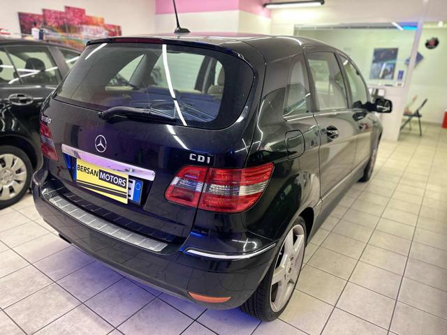 MERCEDES-BENZ B 180 CDI Sport