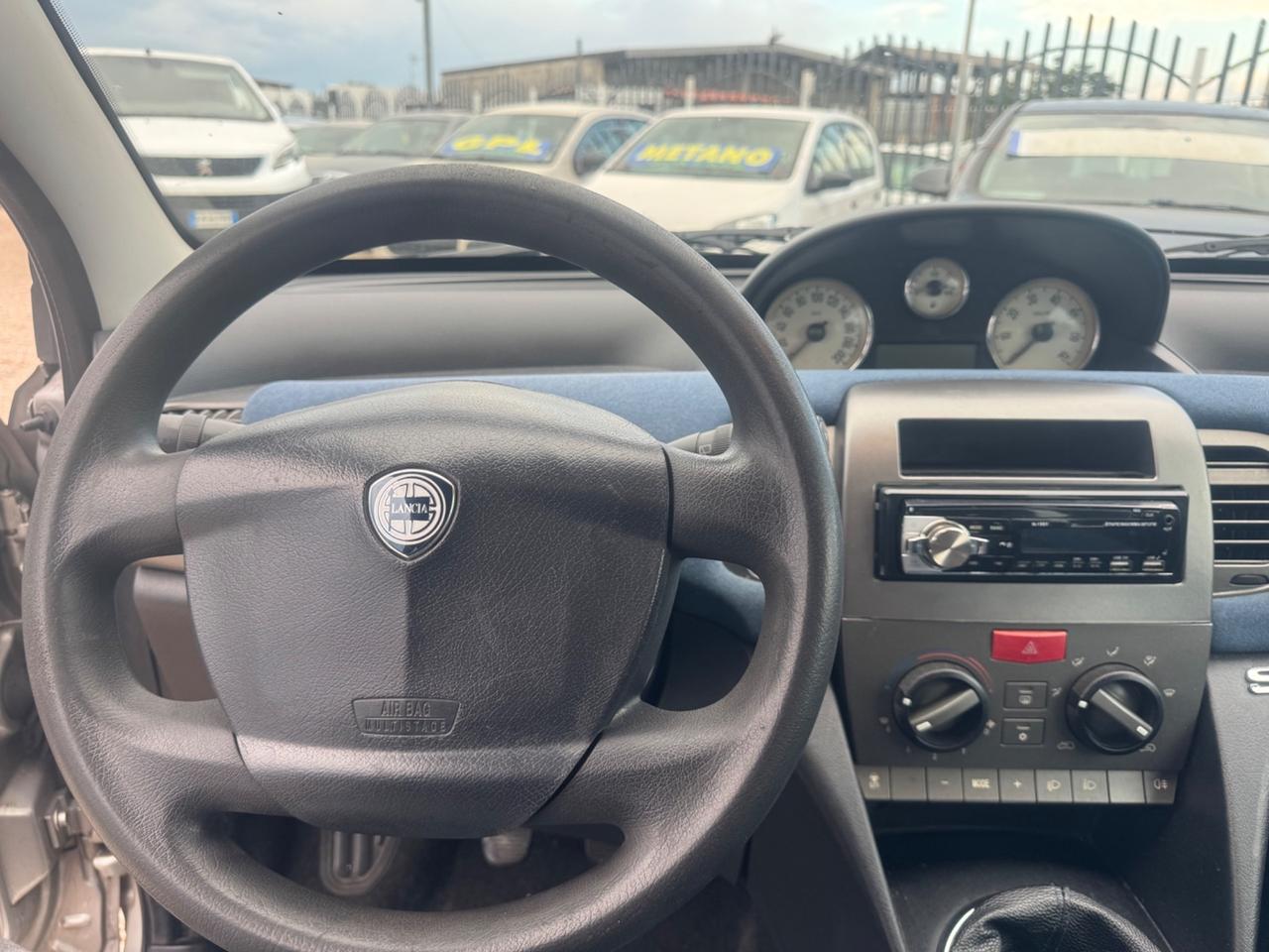 Lancia Ypsilon 1.2 Oro