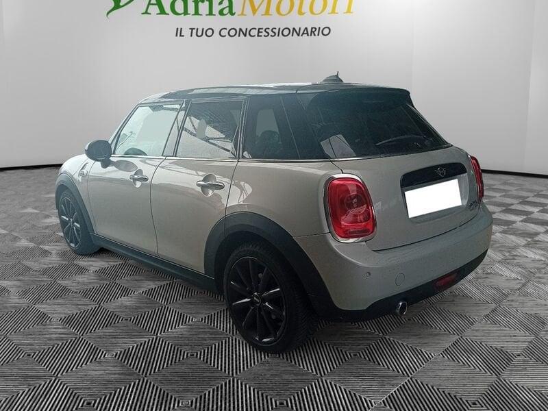 MINI Mini 5 porte Mini 5p 1.5 Cooper D Hype auto