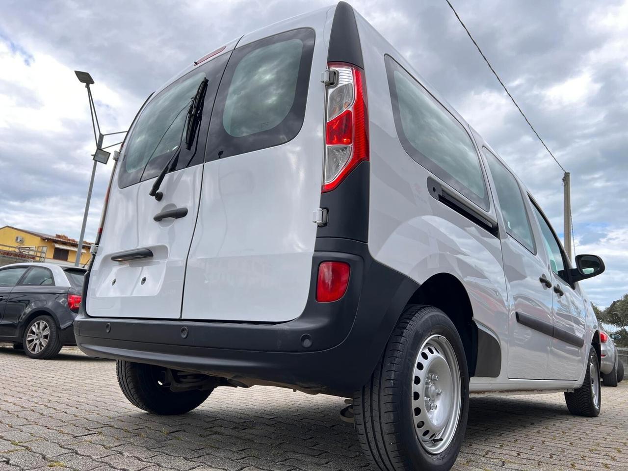 Renault Kangoo Blue dCi 8V 95CV Maxi Vetrato N1