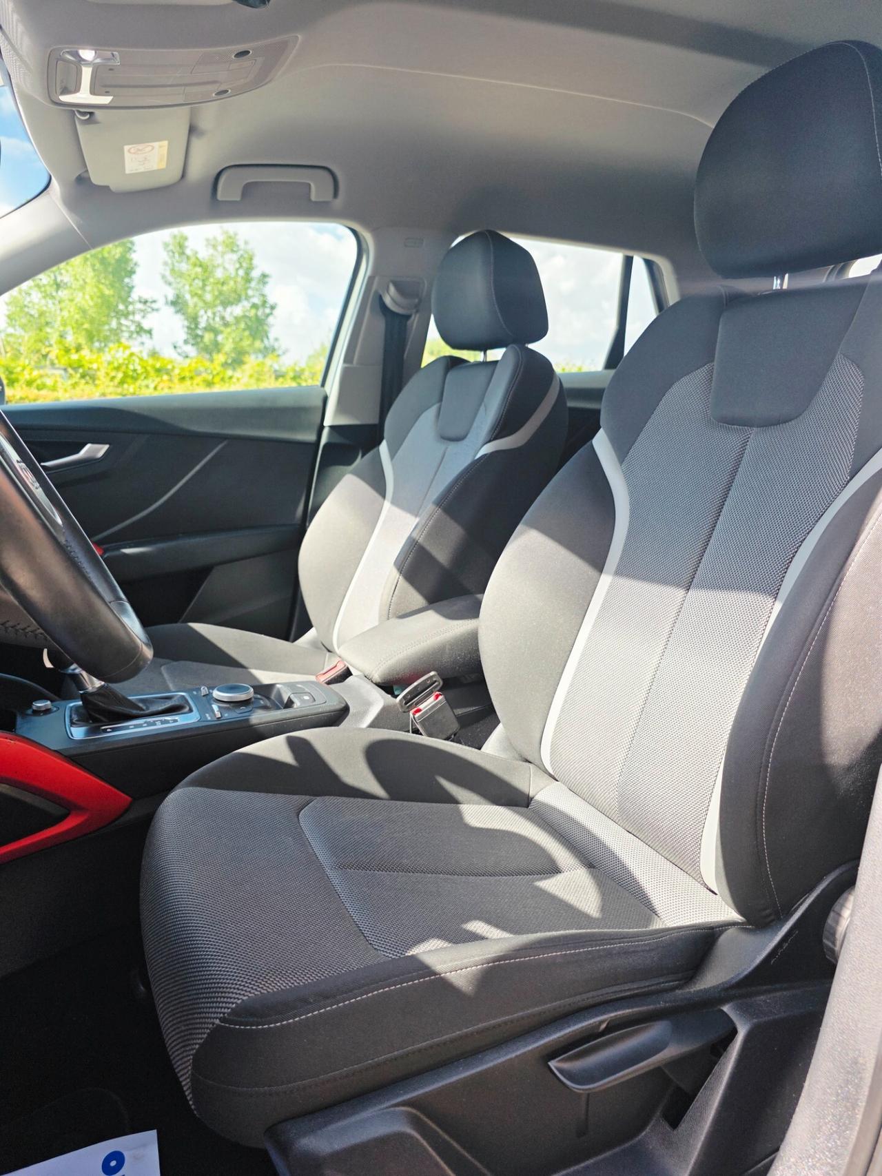 Audi Q2 1.6 116 CV automatica UNICAPROPRIETARIA Tagliandi uff
