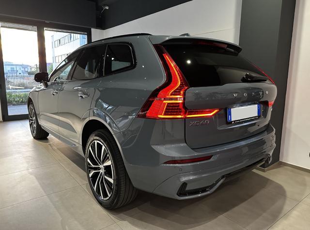 VOLVO XC60 B4 (d) 197cv Plus Dark Geartronic N1 Autocarro