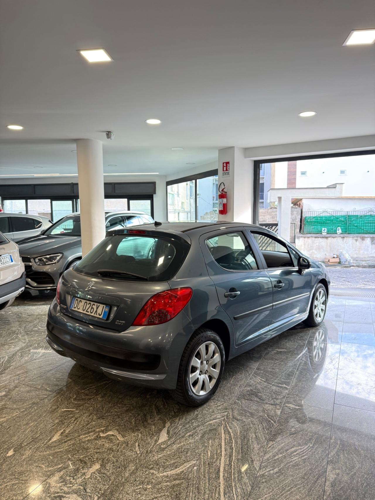 Peugeot 207 1.4 88CV 5p. XS