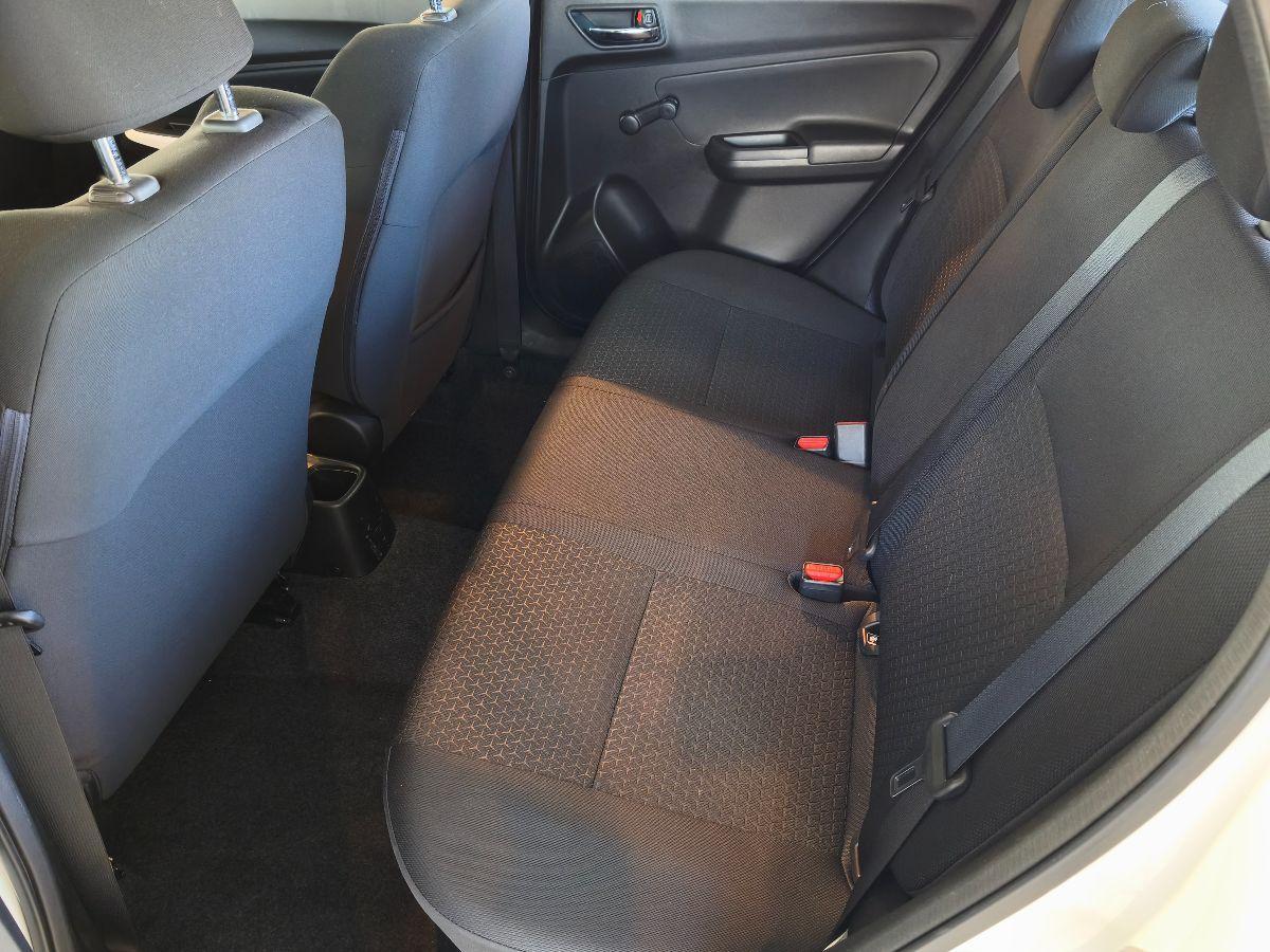 SUZUKI Swift 1.2 Hybrid Top