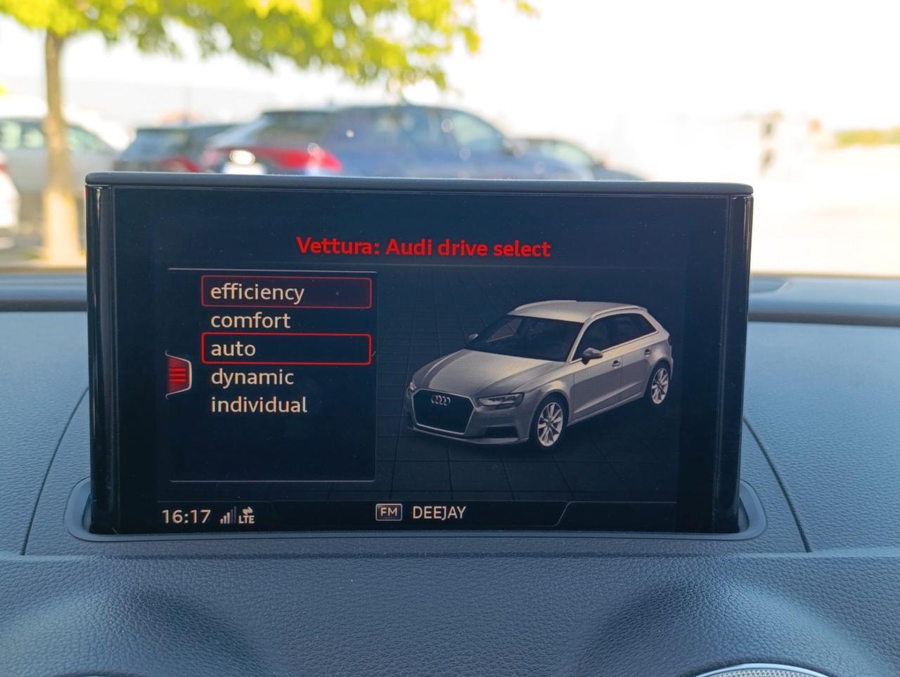 Audi A3 Sportback 30 1.6 tdi Sport 116cv s-tronic