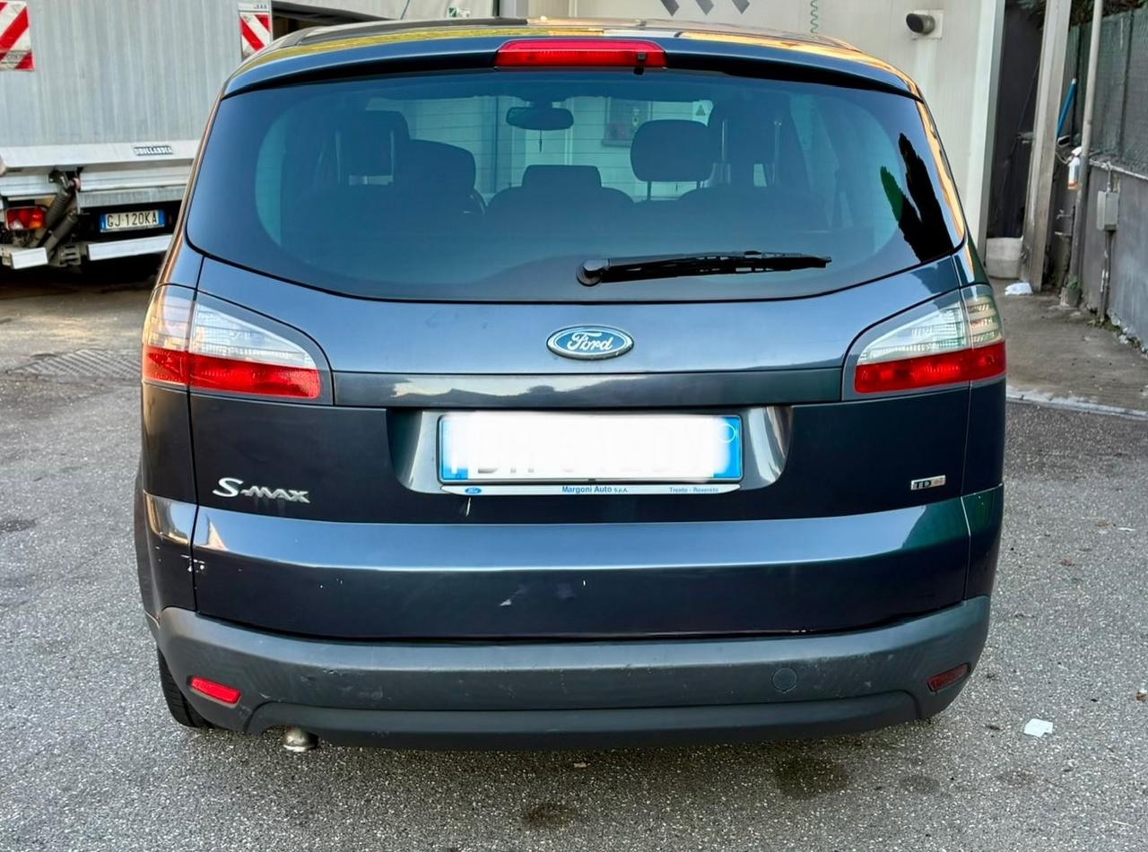 Ford S-Max 2.0 TDCi 140CV Titanium DPF