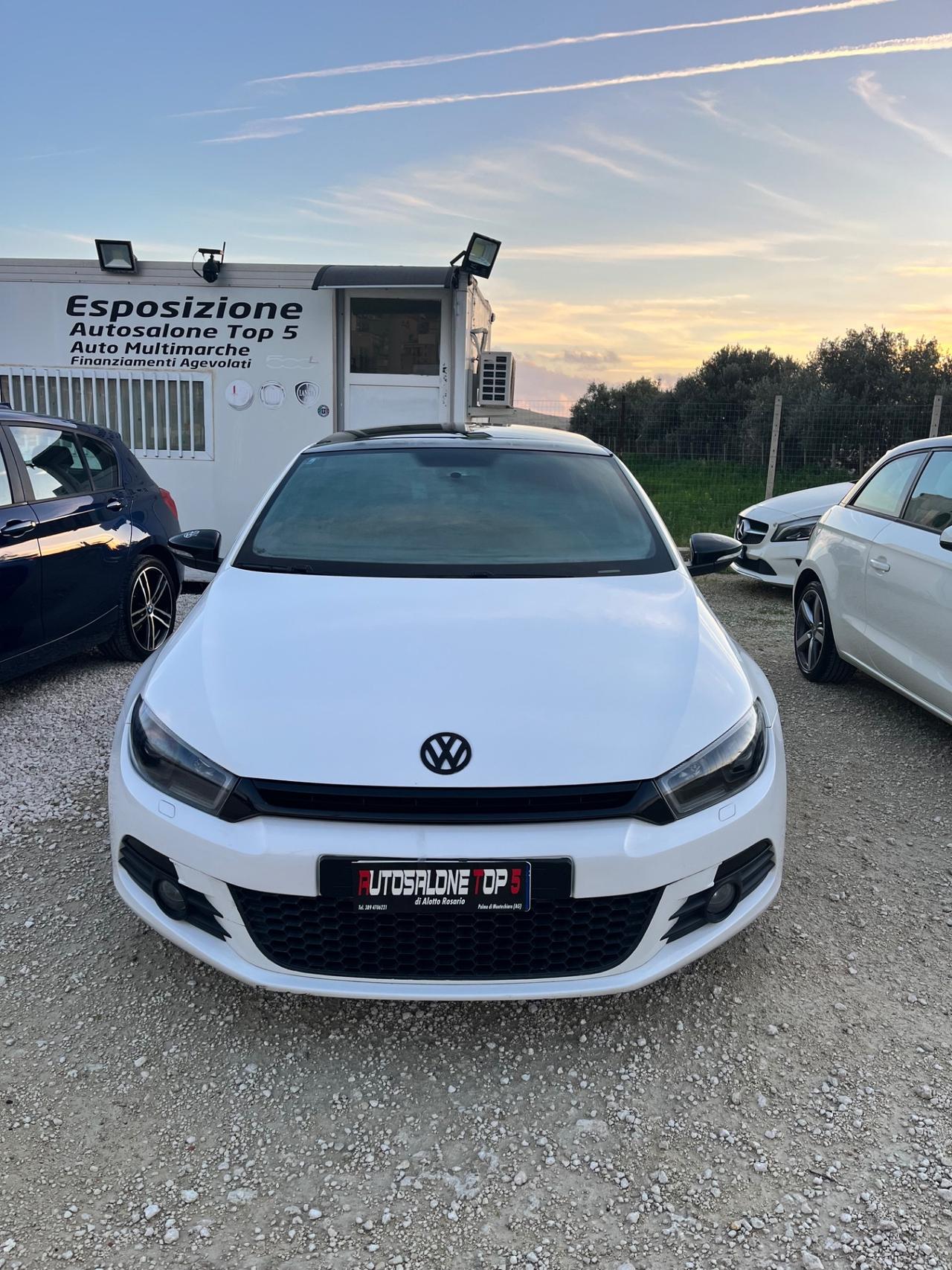 Volkswagen Scirocco 2.0 turbo benzina 200 cv Automatica