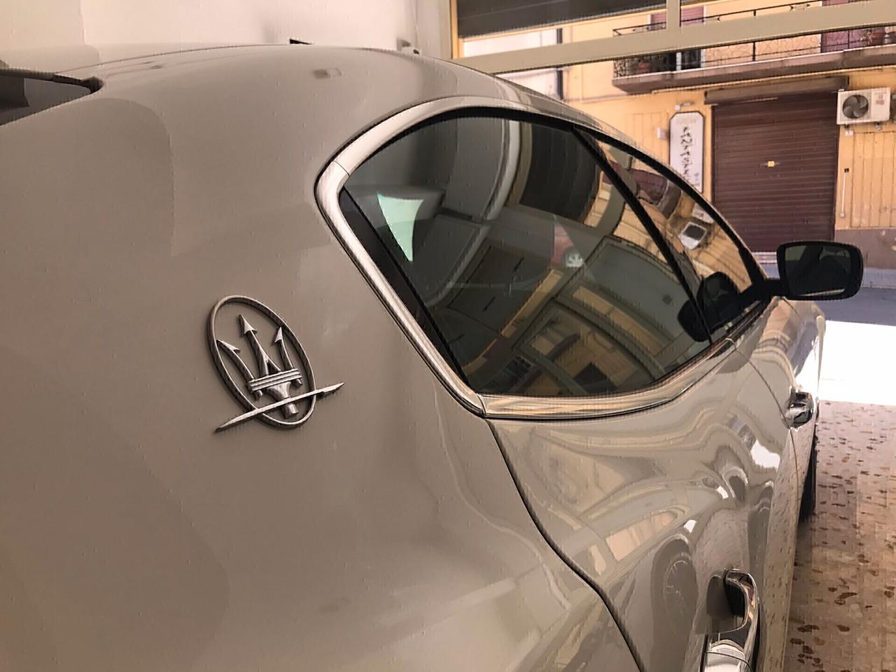 Maserati Ghibli V6 Diesel 275 CV 12/2016 km certificati