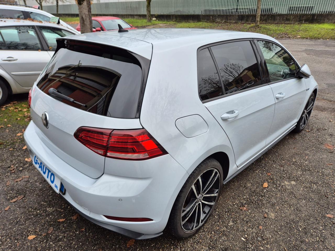 Volkswagen Golf GTE 204cv Full optional DSG