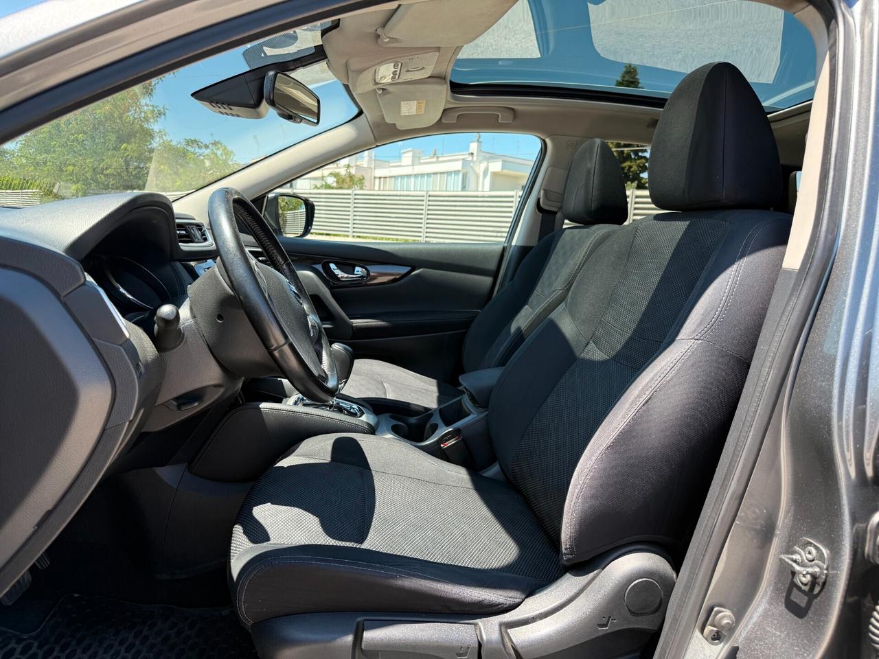 Nissan Qashqai 1.6 dCi X-Tronic 2WD Black Edition