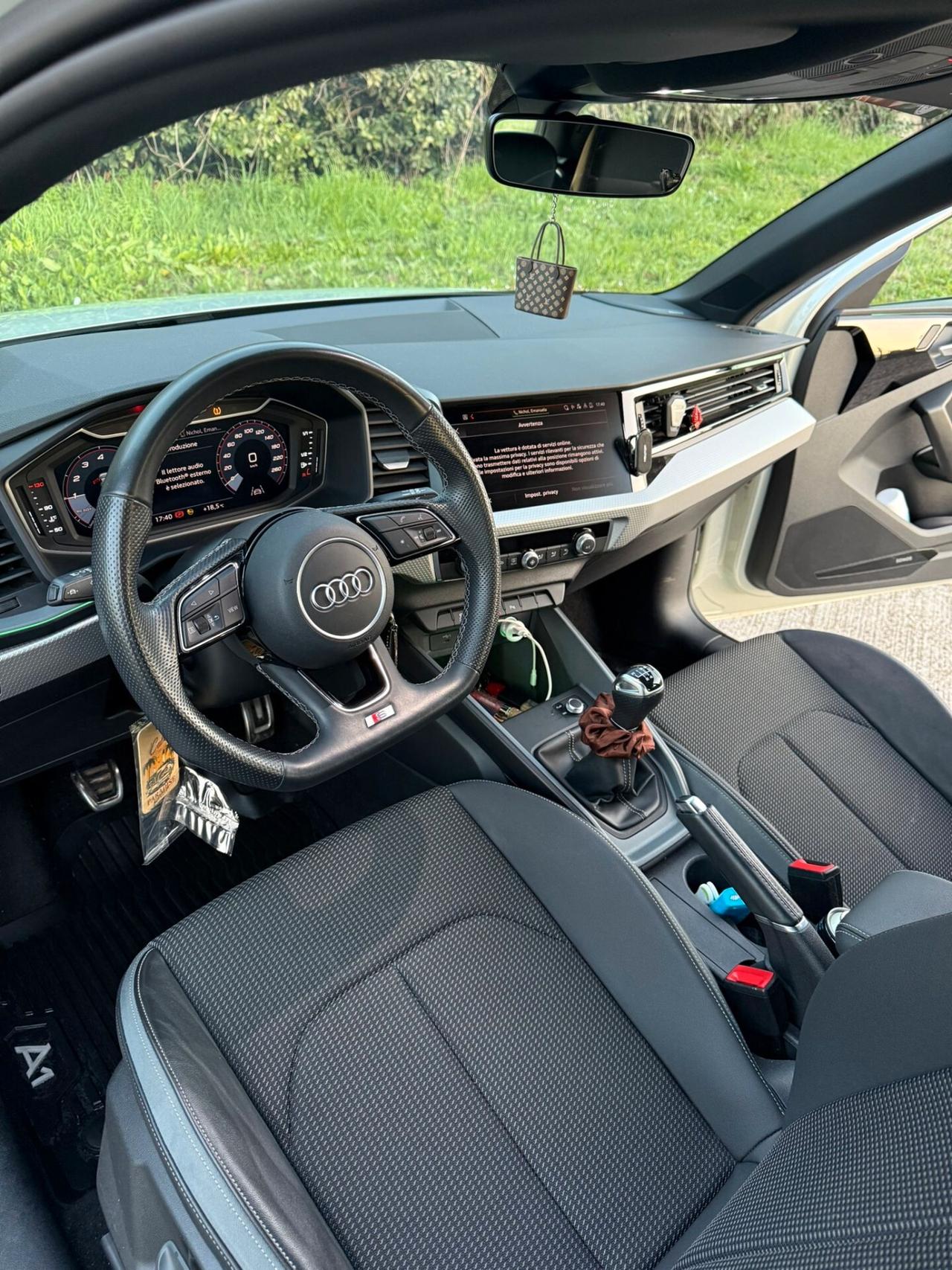 Audi A1 SPB 25 TFSI Identity Black