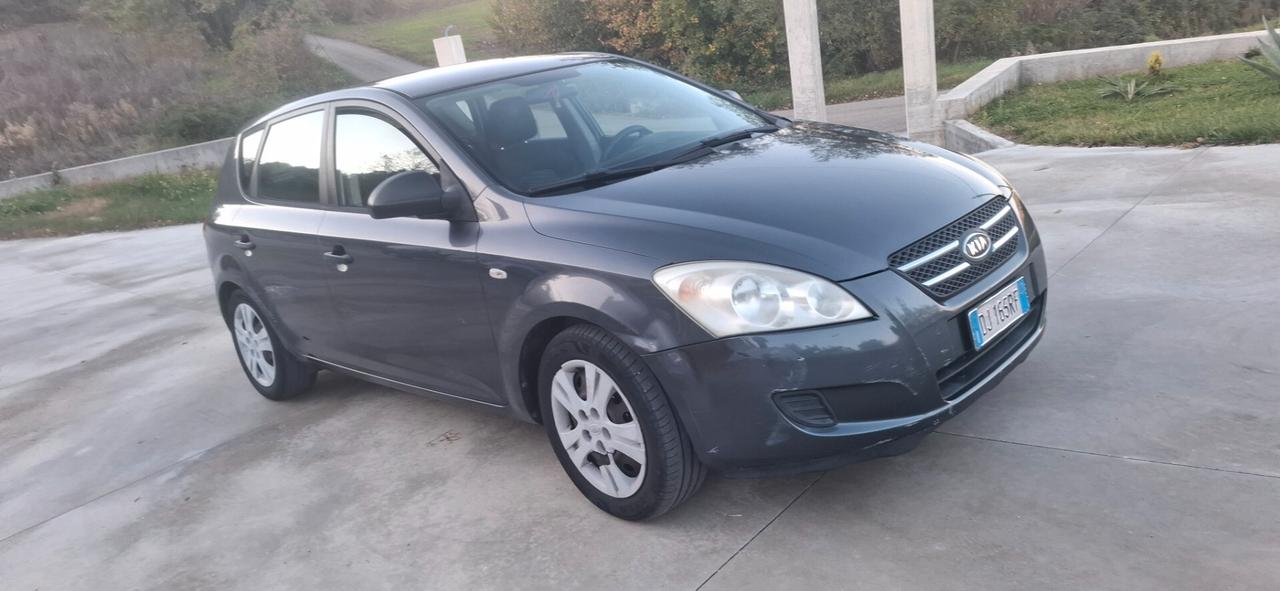 Kia Ceed cee'd 1.6 CRDi VGT 90CV 5p. LX