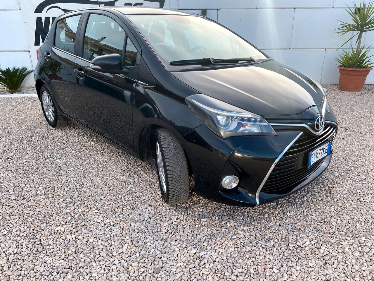 Toyota Yaris 1.4 D-4D 5 porte Lounge