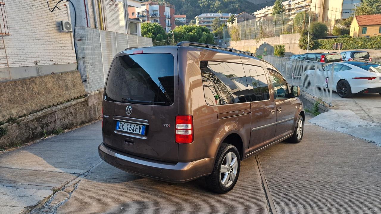 Volkswagen Caddy 1.6 TDI 102 CV 5p. Highline 7 POSTI