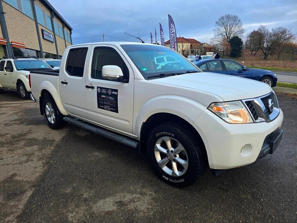 Nissan Navara 2.5 dCi 190CV "LE"