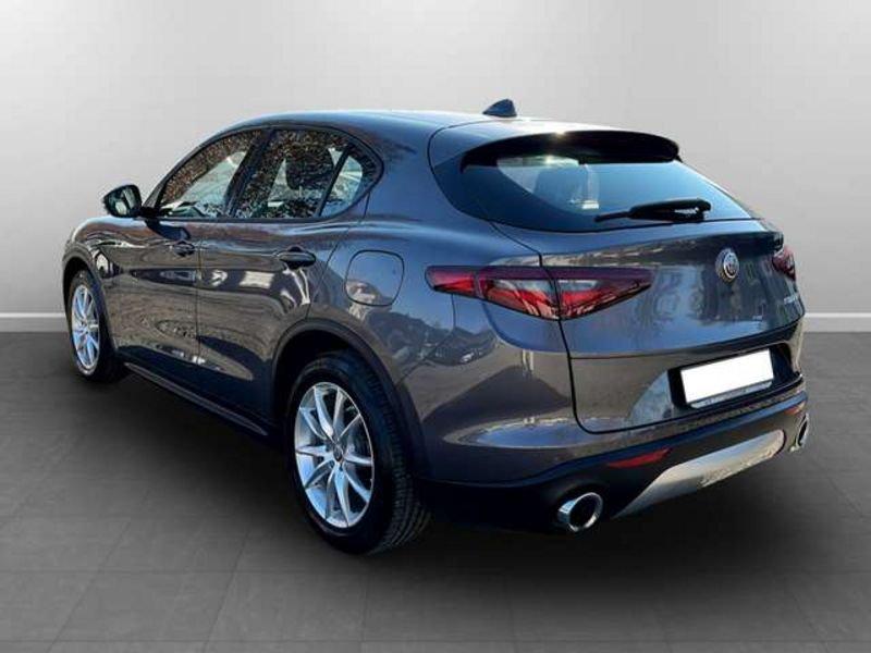 Alfa Romeo Stelvio 2017 2.2 t Executive rwd 190cv auto my19