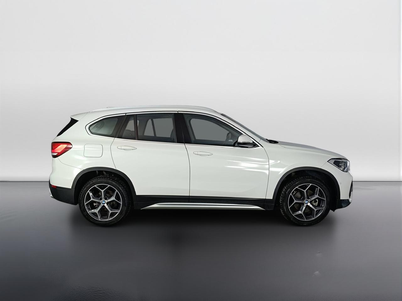 BMW X1 F48 2019 - X1 sdrive18d xLine Plus auto
