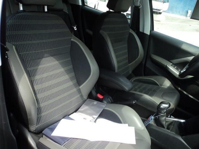 PEUGEOT 208 1° serie PureTech 82 5 porte Allure