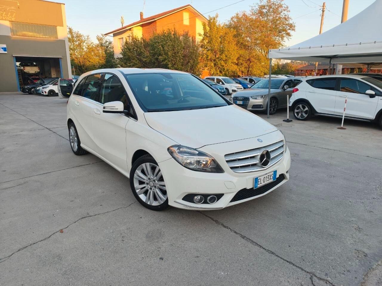 Mercedes-benz B 180 CDI BlueEFFICIENCY Executive