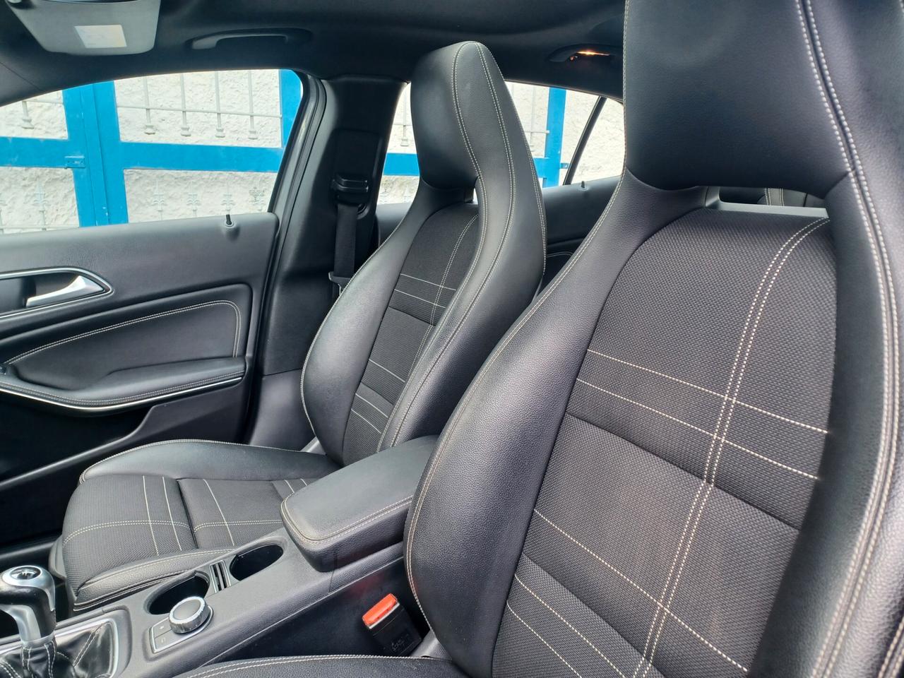 Mercedes-benz GLA 180 d NAVI LED TETTO