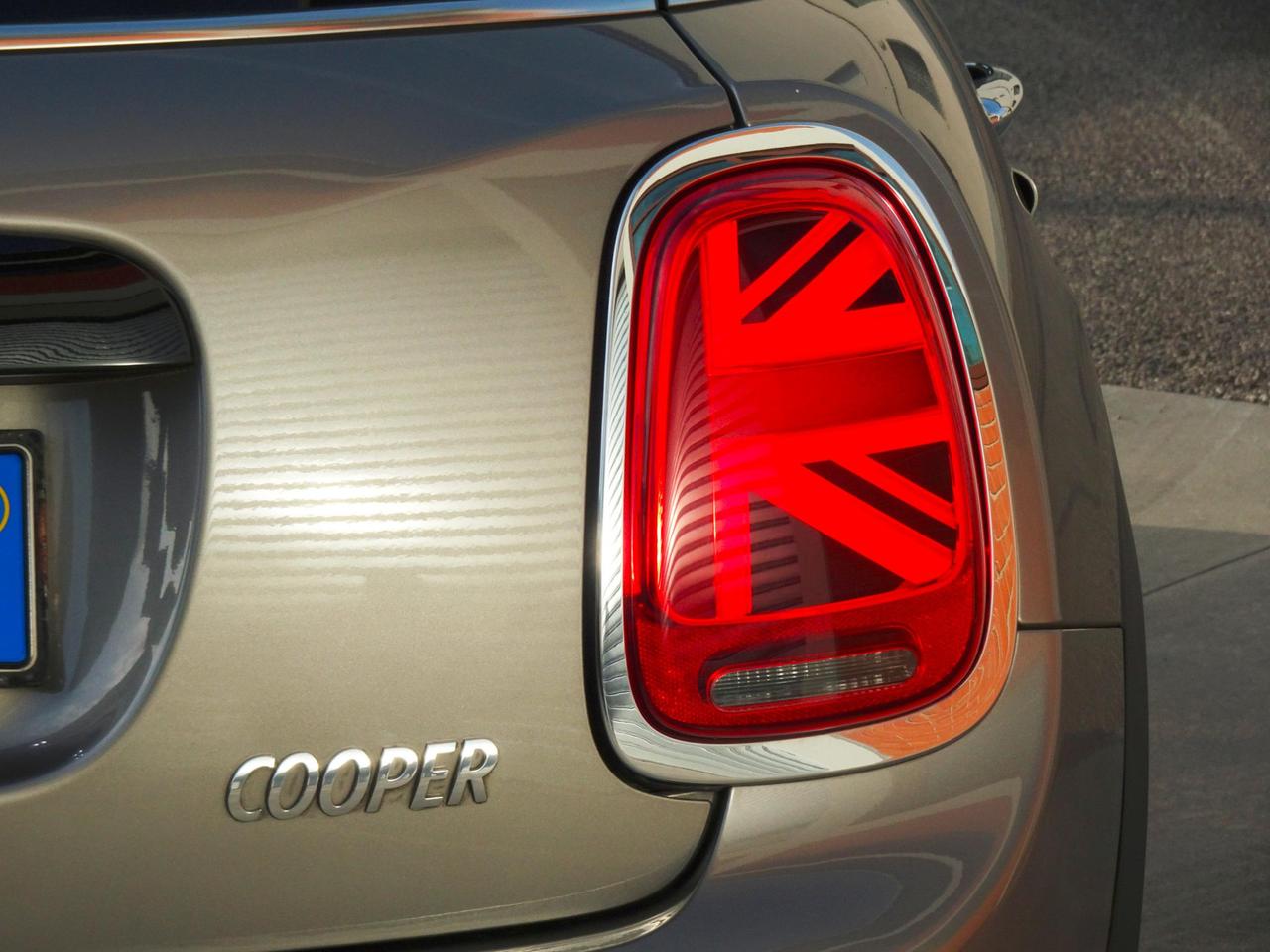 MINI Cooper 1.5 5 porte AUTOMATICA -PREZZO BOMBA....-