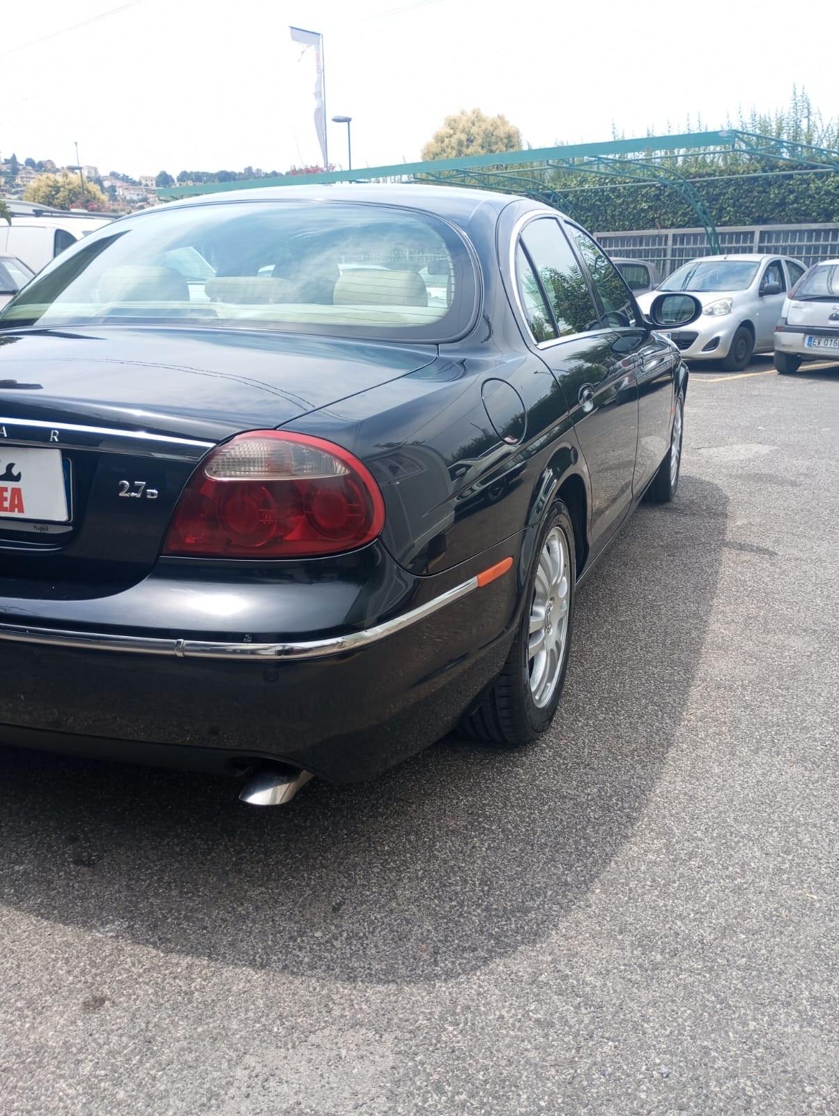 Jaguar S-Type (X206) 2.7 diesel V6 cat Classic