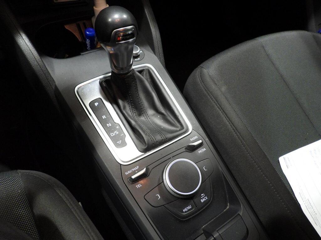 Audi Q2 1.6 TDI Business S tronic