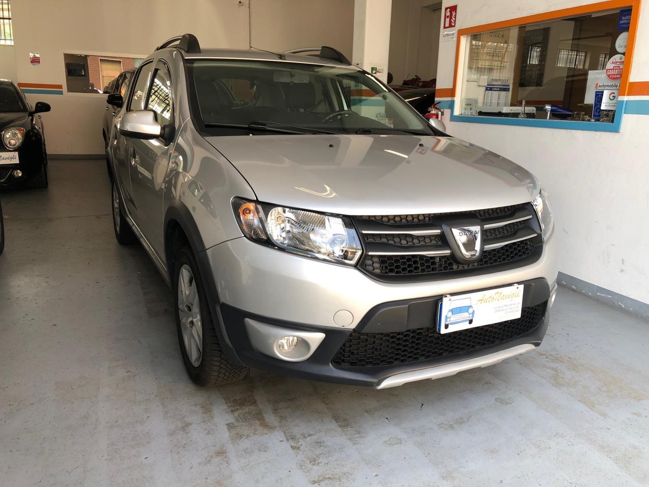 Dacia Sandero Stepway 900 TCe - Autonavigli