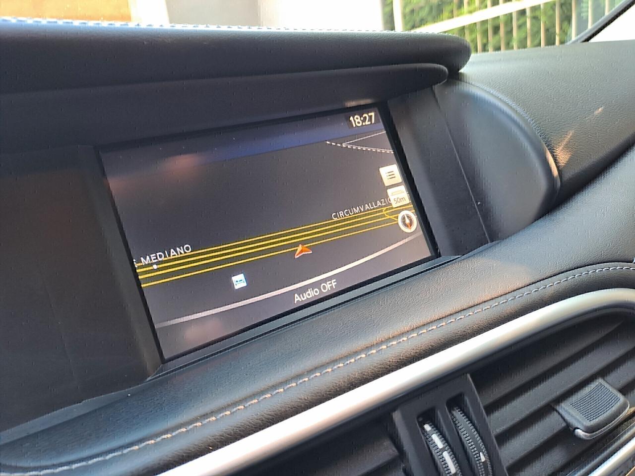 Infiniti Q30 1.5 diesel Premium