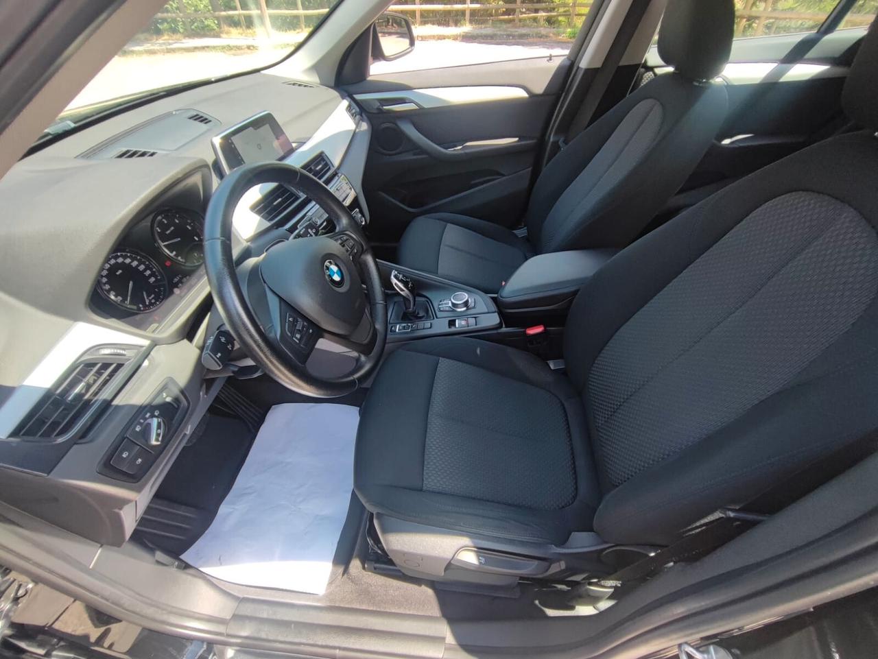 BMW X1 sdrive18d Business auto my18