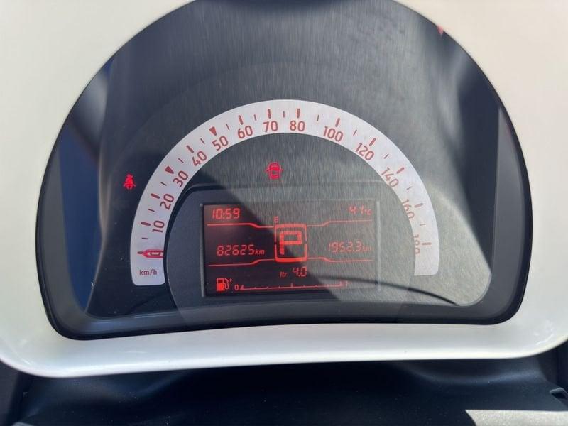 smart fortwo fortwo 70 1.0 twinamic Youngster
