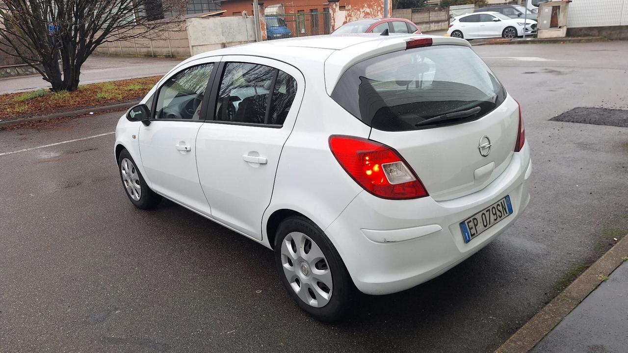 Opel Corsa 1.2 85CV 5 porte GPL-TECH Ecotec