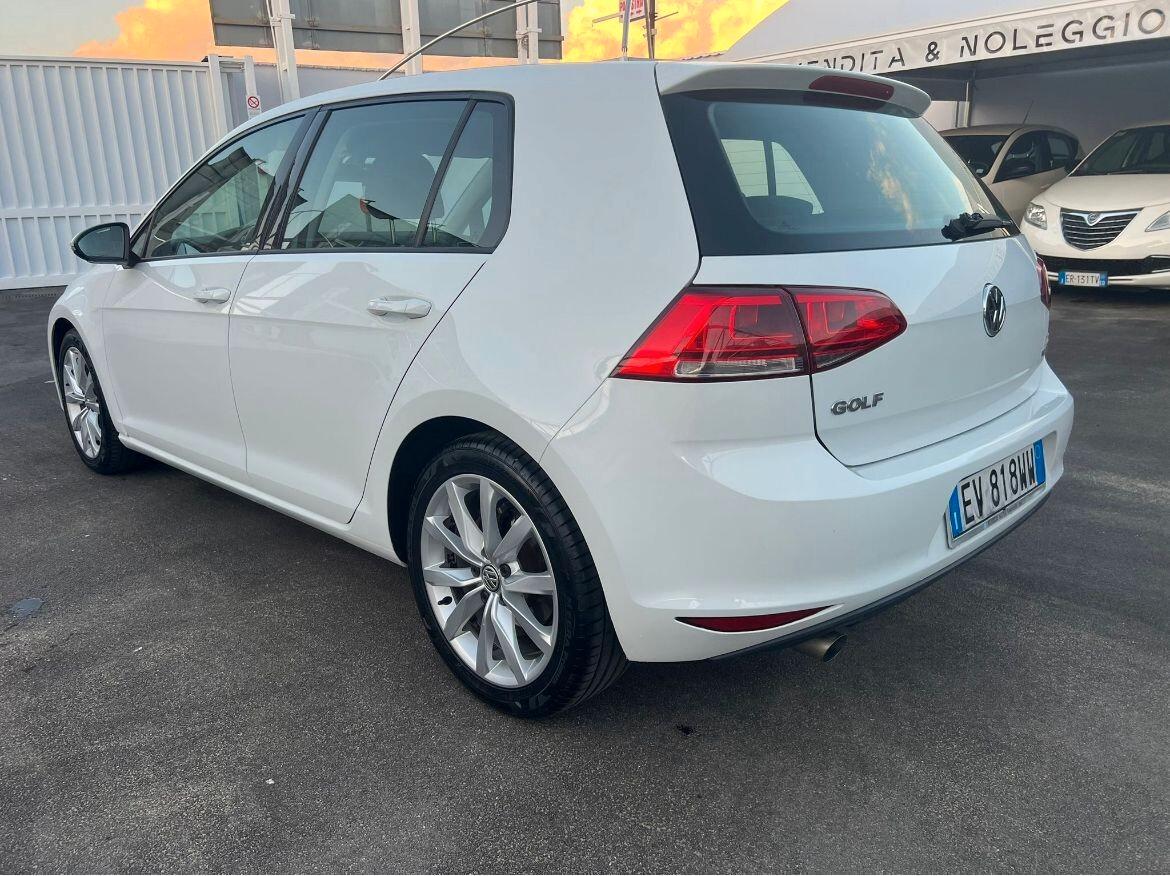 Volkswagen Golf Business 1.6 TDI 5p. Highline BlueMotion Technology