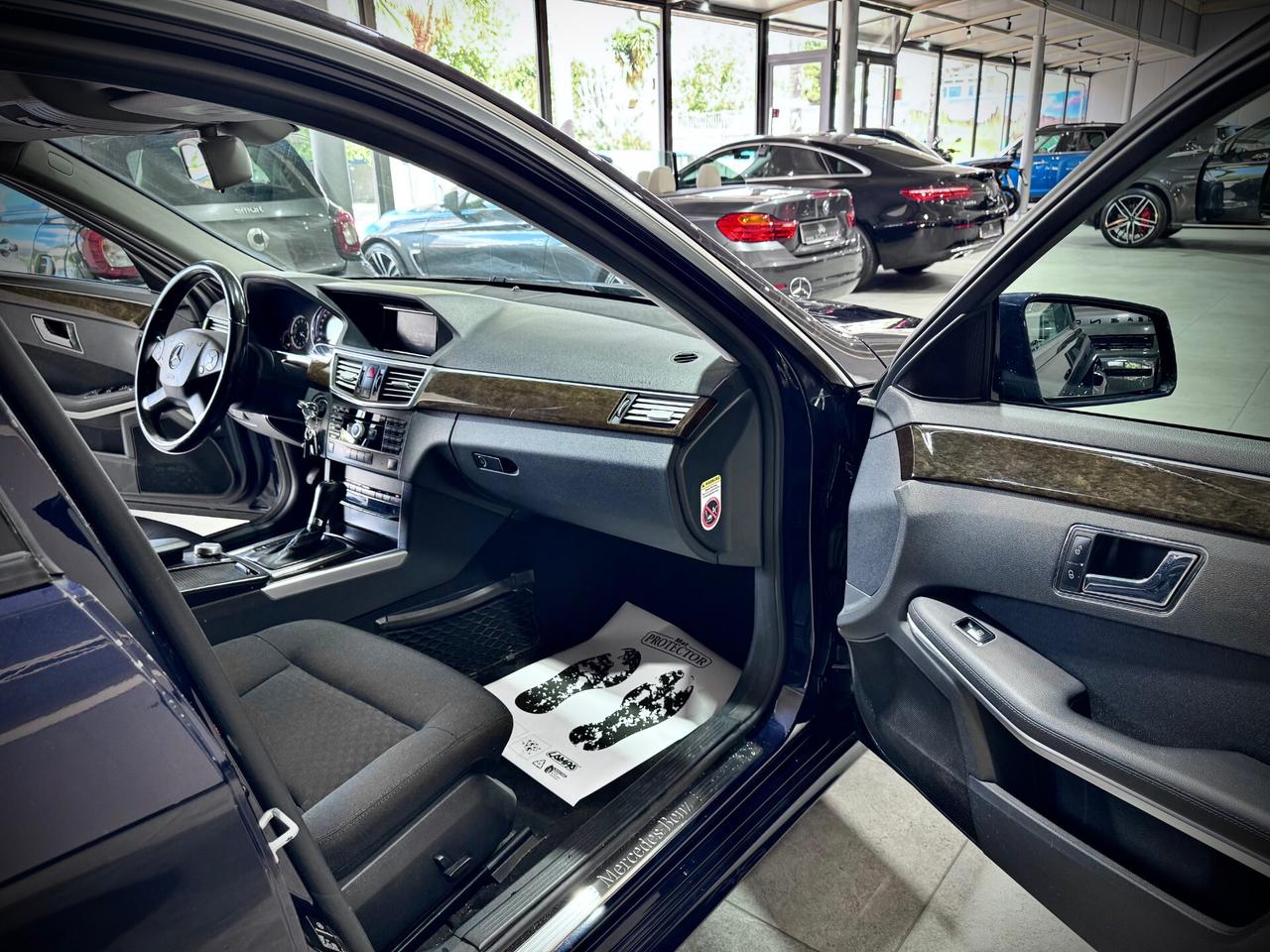 Mercedes-Benz E 220 CDI 170CV Aut. Elegance "MOTORE NUOVO"