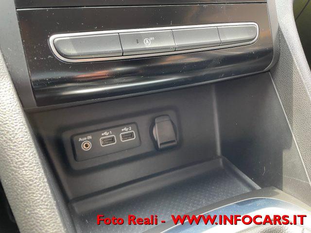 RENAULT Megane Sporter Blue dCi 115 CV Business AUTOCARRO N1