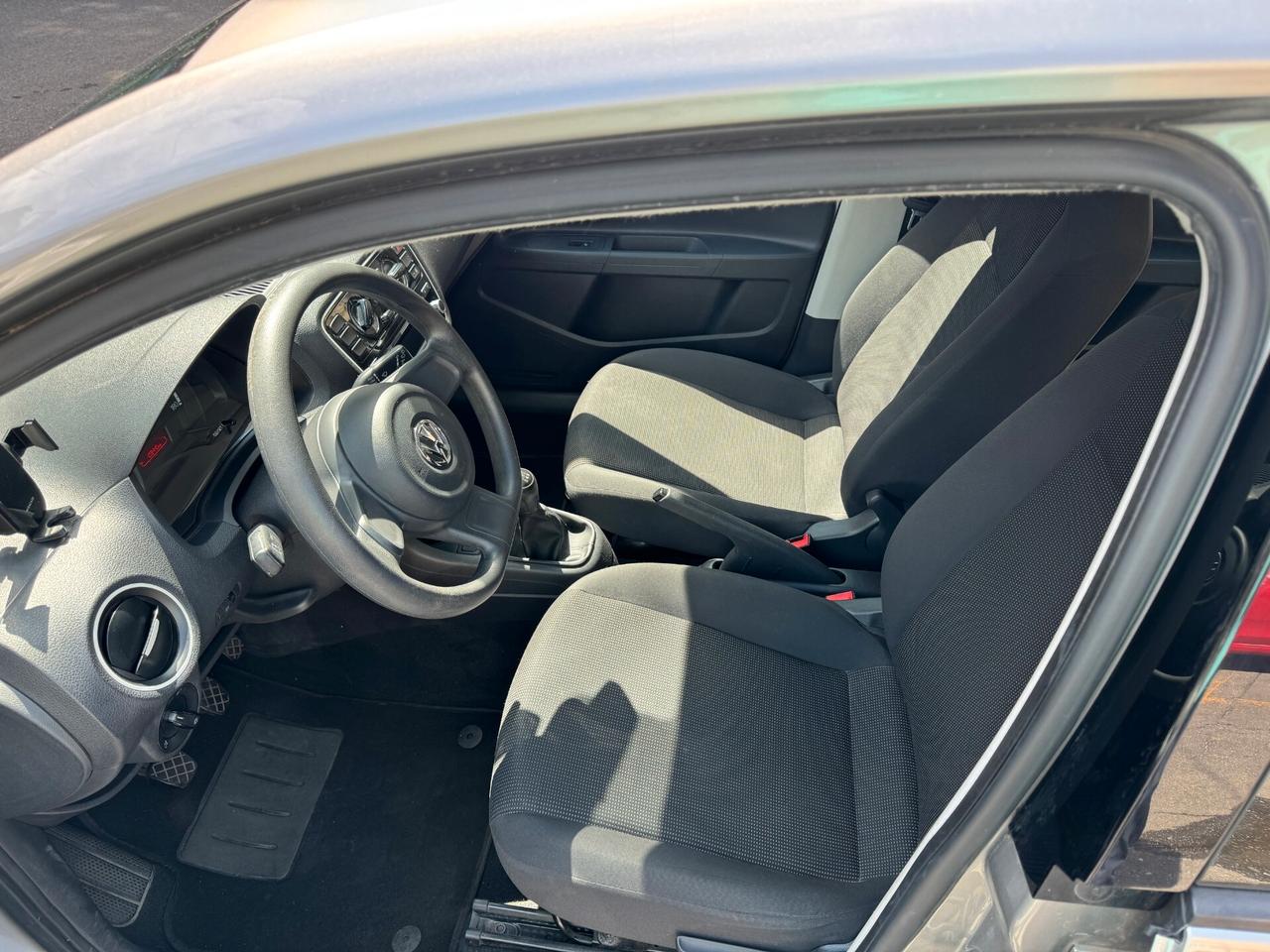 Volkswagen up! 1.0 5p. take