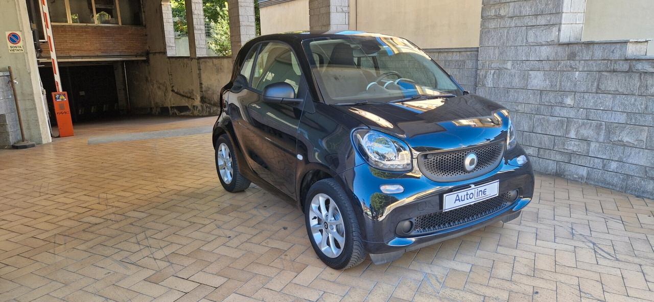 Smart ForTwo 70 1.0 twinamic Passion 48.124 KM tetto in cristallo