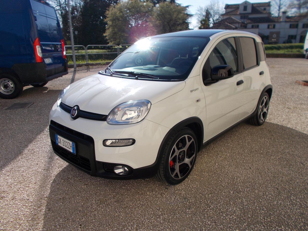Fiat Panda 1.0 FireFly S&S Hybrid Sport