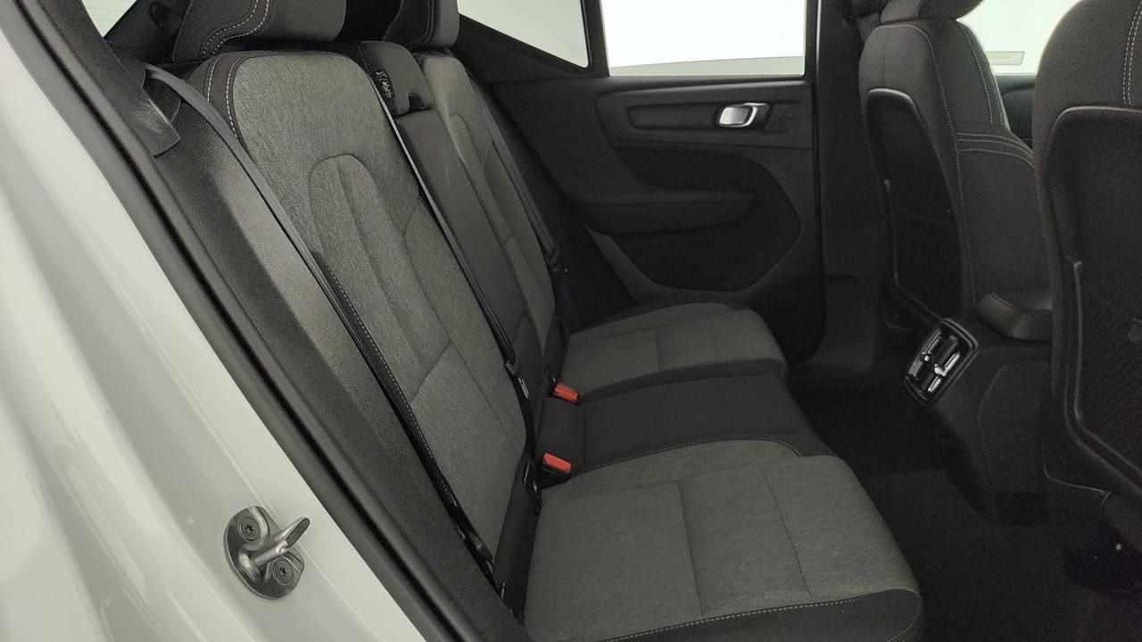 VOLVO XC40 2.0 b3 Core auto