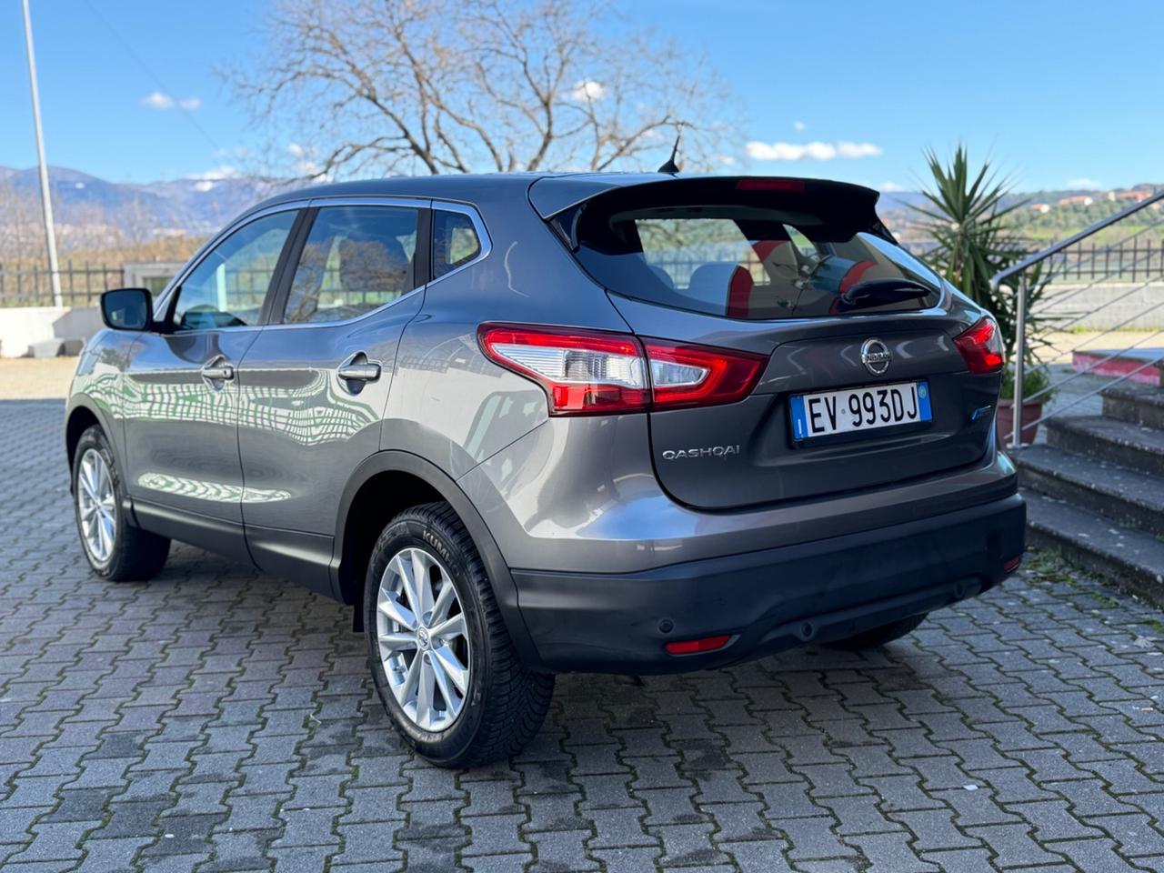 Nissan Qashqai 1.6 dCi DPF Tekna