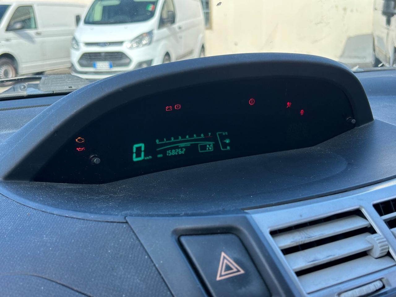 Toyota Yaris 1.3 5 porte