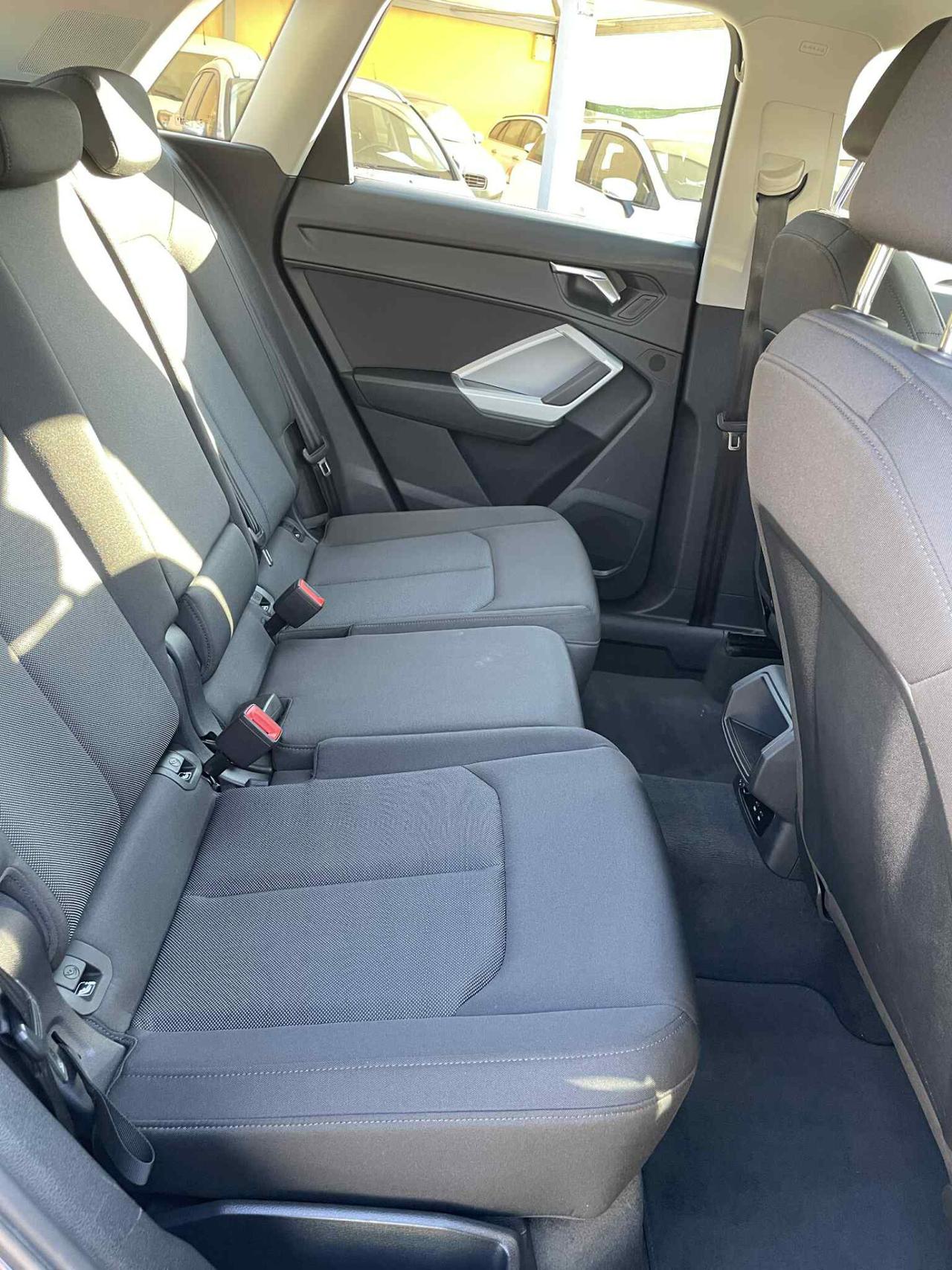 Audi Q3 35 TDI quattro S tronic