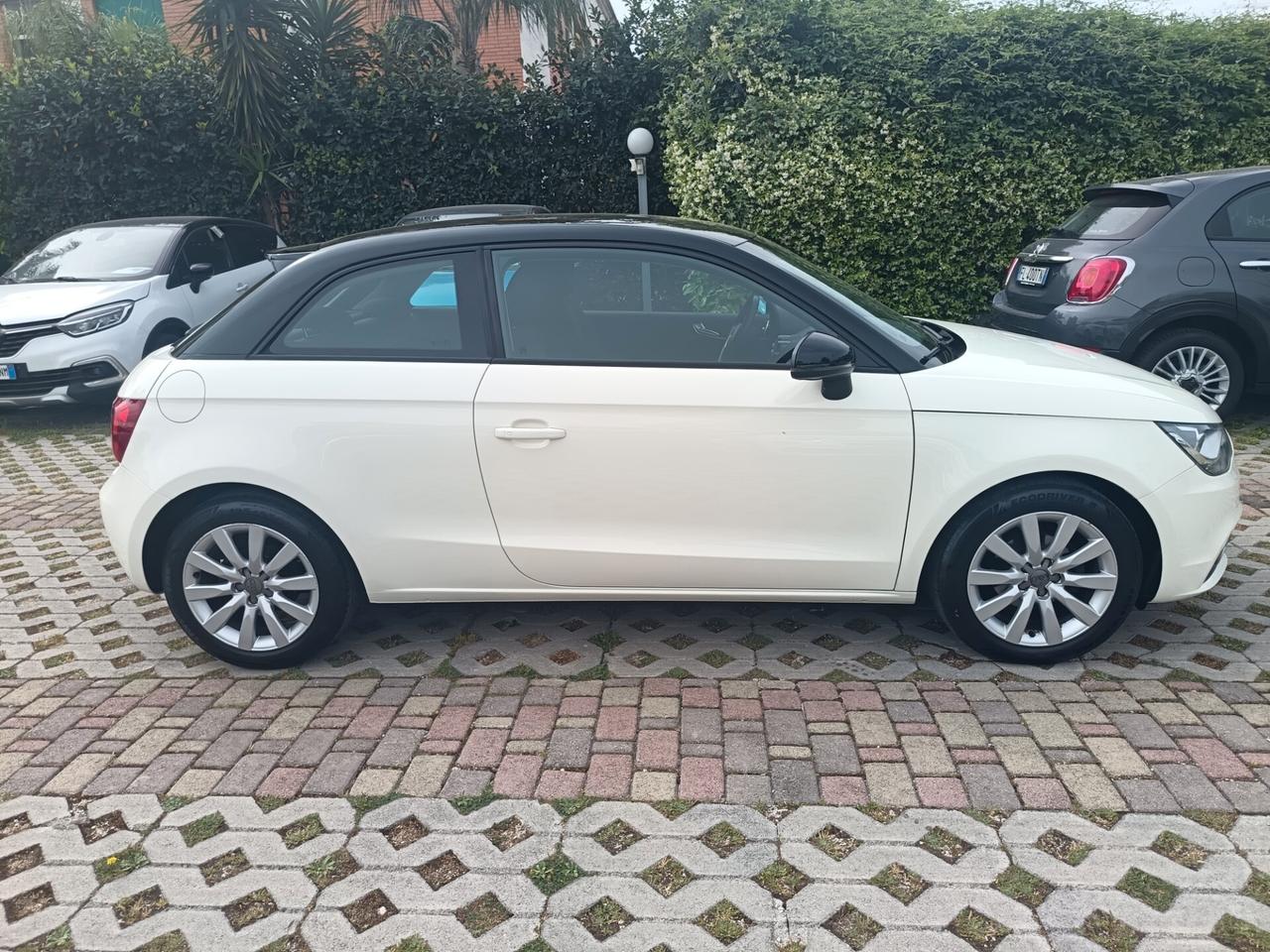 Audi A1 1.6 TDI Admired "FINO AL 15/08 P.P. INCLUSO NEL PREZZO"
