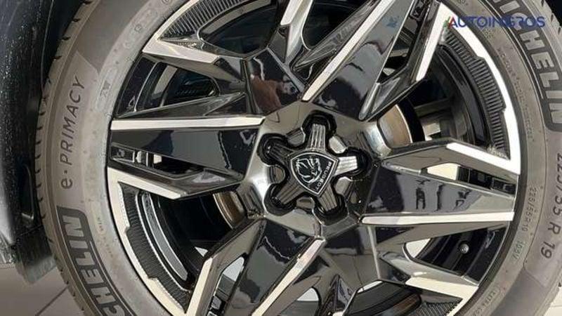 Peugeot 3008 1.2 hybrid 48V GT 136cv e-dcs6