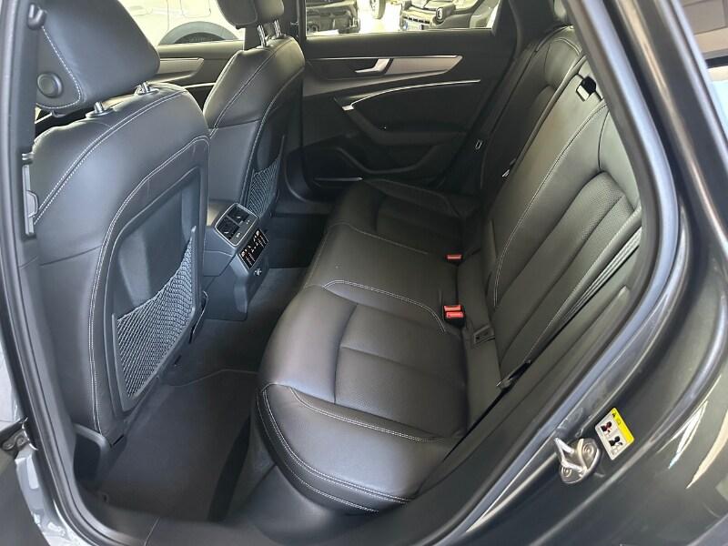 AUDI A6 5ª serie A6 Avant 40 2.0 TDI quattro u...