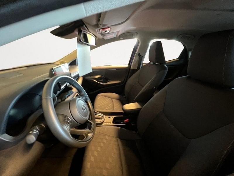 Toyota Yaris 4ª serie 1.5 Hybrid 5 porte Trend