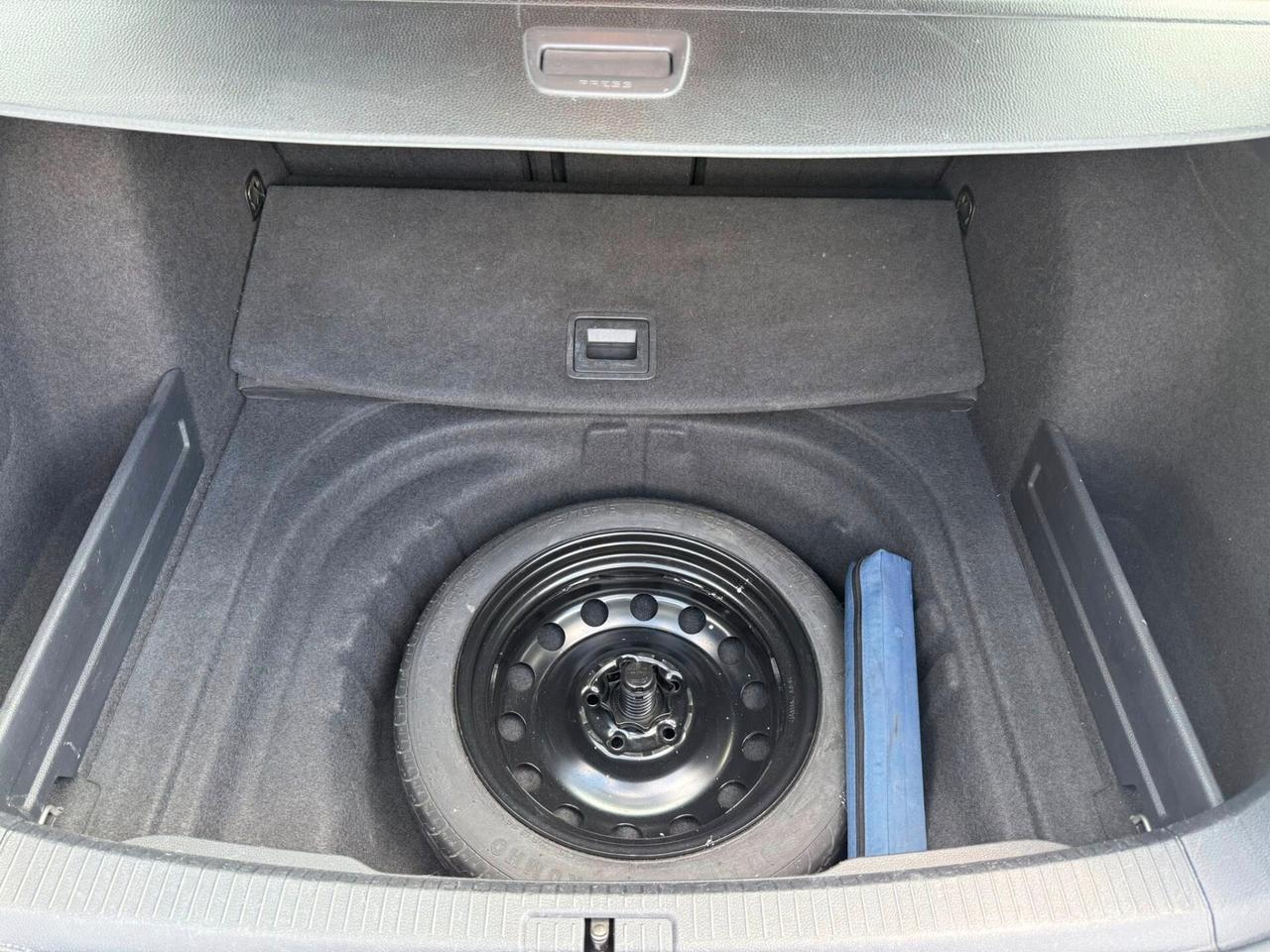 Volkswagen Golf Variant 1.6 TDI 105 CV Highline -UNICOP-
